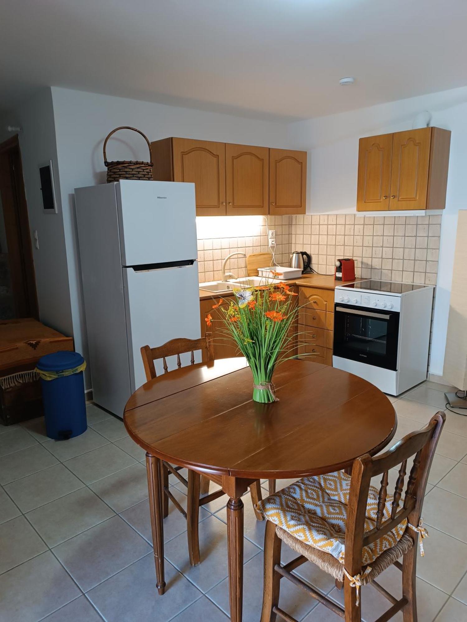 Mani Home Néon Oítilon Exteriér fotografie
